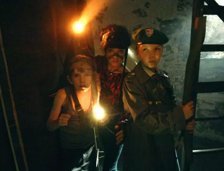 Кадр из Сын Рэмбо (2007) Кадр из Сын Рэмбо (2007)
