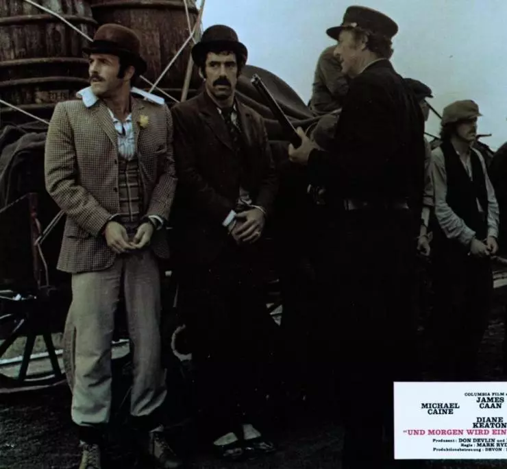 Кадр из Гарри и Уолтер следуют в Нью-Йорк (1976) Кадр из Гарри и Уолтер следуют в Нью-Йорк (1976)