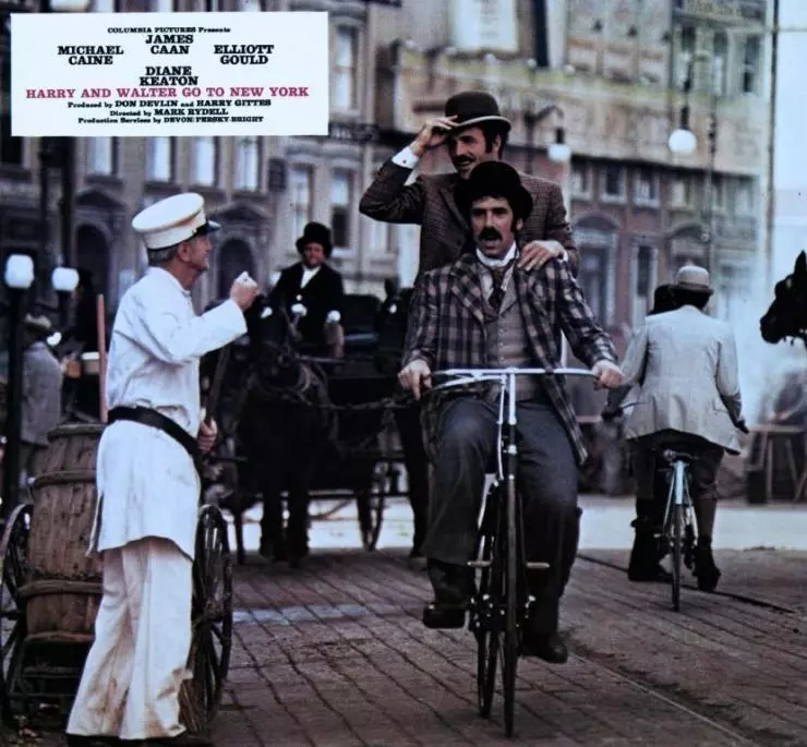 Кадр из Гарри и Уолтер следуют в Нью-Йорк (1976) Кадр из Гарри и Уолтер следуют в Нью-Йорк (1976)
