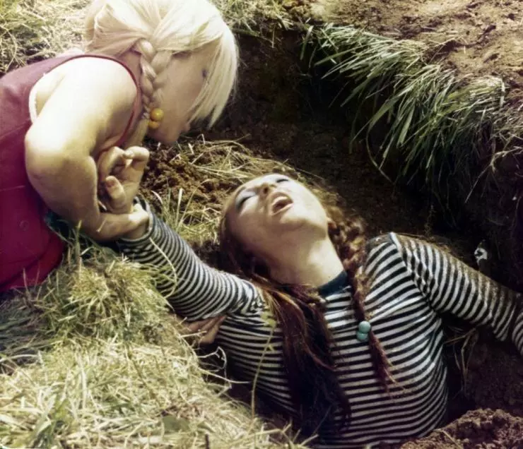 Кадр из Реквием по вампиру (1971) Кадр из Реквием по вампиру (1971)
