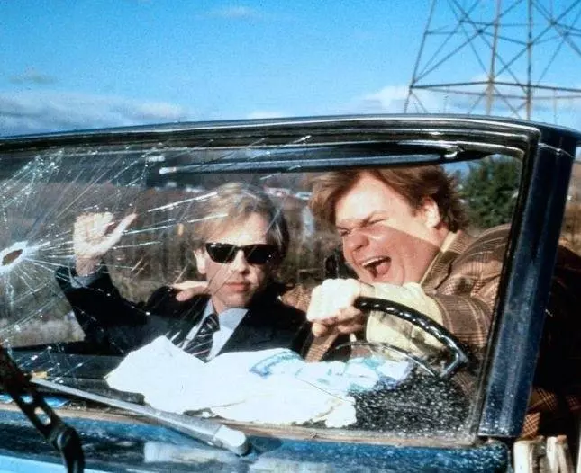 Кадр из Увалень Томми (1995) Кадр из Увалень Томми (1995)