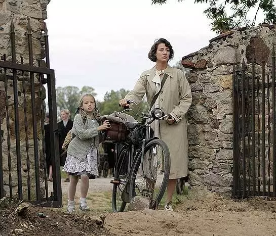 Кадр из Катынь (2007) Кадр из Катынь (2007)