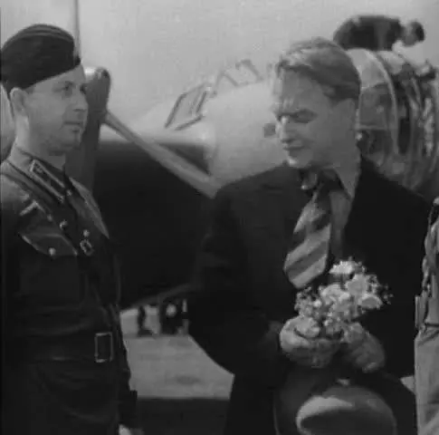 Кадр из Валерий Чкалов (1941) Кадр из Валерий Чкалов (1941)