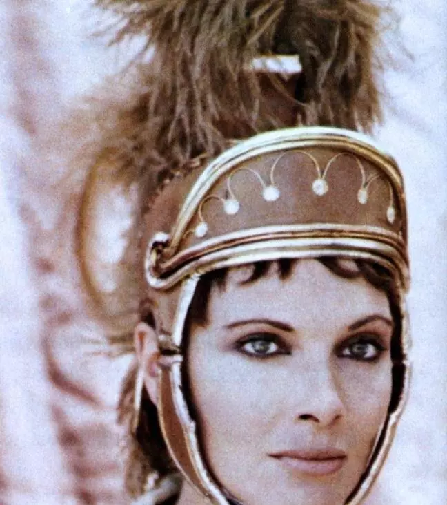 Кадр из Антоний и Клеопатра (1972) Кадр из Антоний и Клеопатра (1972)