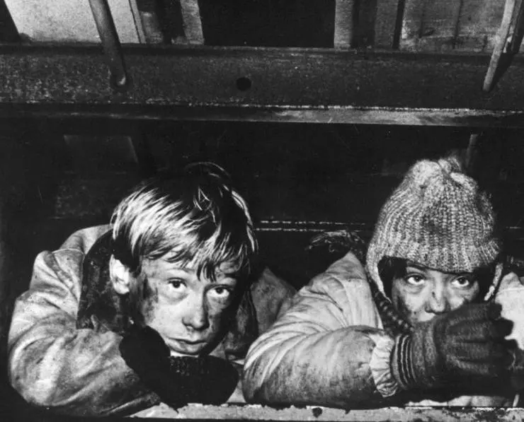 Кадр из 300 миль до неба (1989) Кадр из 300 миль до неба (1989)