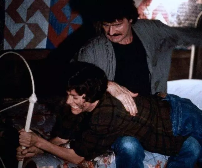 Кадр из Любовные преступления (1991) Кадр из Любовные преступления (1991)