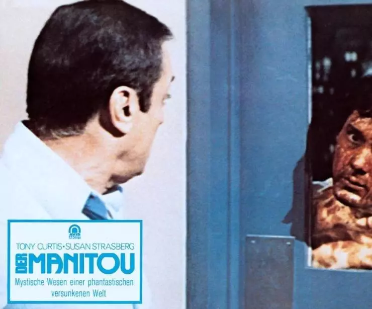 Кадр из Маниту (1977) Кадр из Маниту (1977)