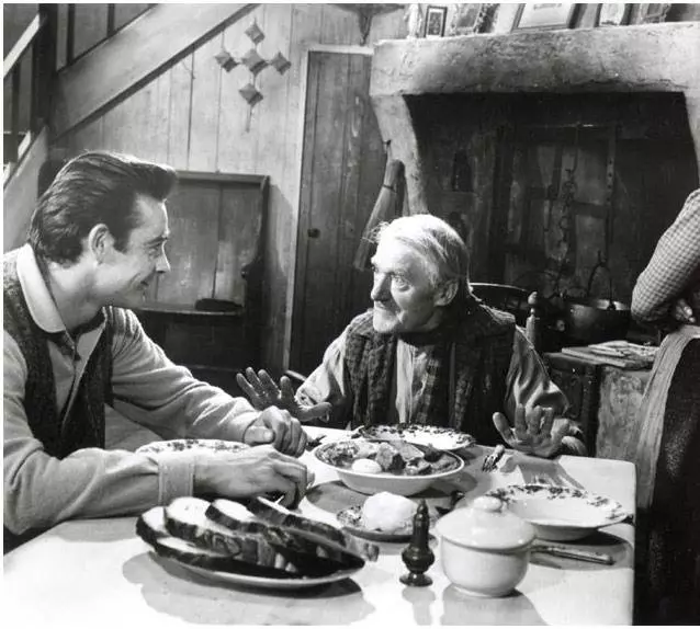 Кадр из Дарби О'Гилл и маленький народ (1959) Кадр из Дарби О'Гилл и маленький народ (1959)