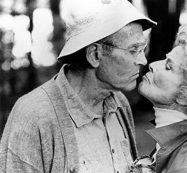 Кадр из На Золотом пруду (1981) Кадр из На Золотом пруду (1981)