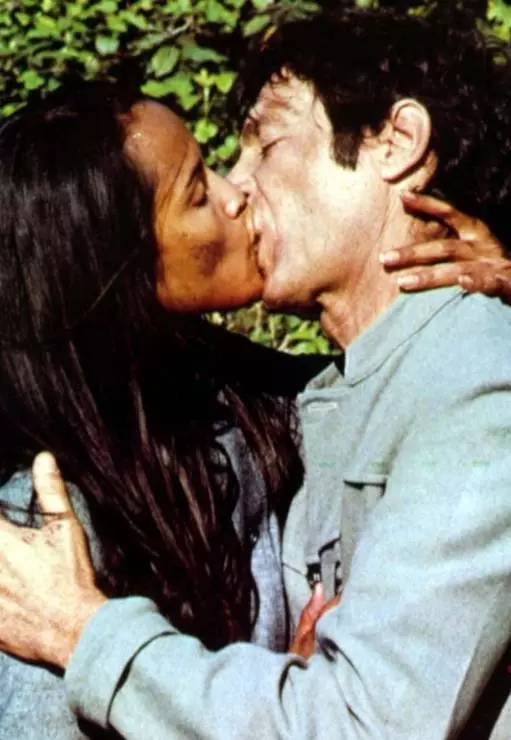 Кадр из Насилие в женской тюрьме (1982) Кадр из Насилие в женской тюрьме (1982)