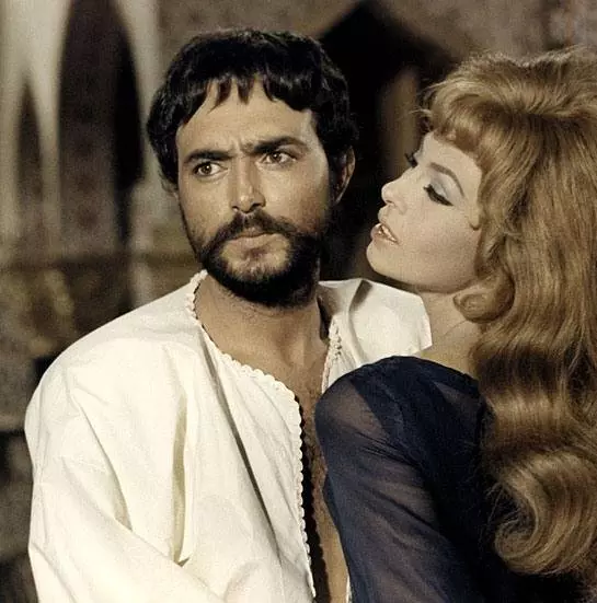 Кадр из Анжелика и султан (1968) Кадр из Анжелика и султан (1968)