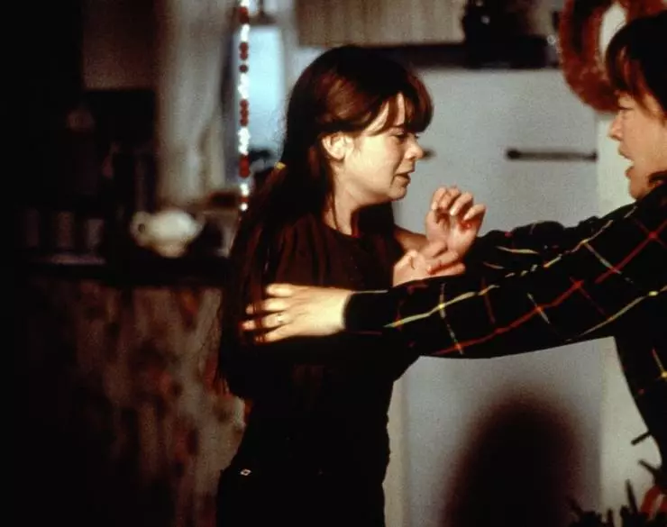 Кадр из Долорес Клэйборн (1995) Кадр из Долорес Клэйборн (1995)