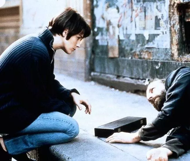 Кадр из Три цвета: Синий (1993) Кадр из Три цвета: Синий (1993)