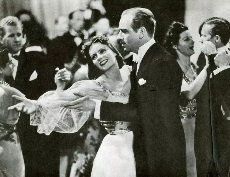 Кадр из Ниночка (1939) Кадр из Ниночка (1939)
