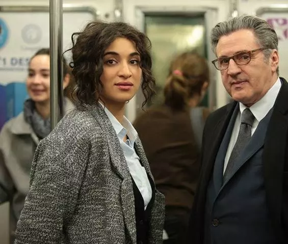 Кадр из Блестяще (2017) Кадр из Блестяще (2017)