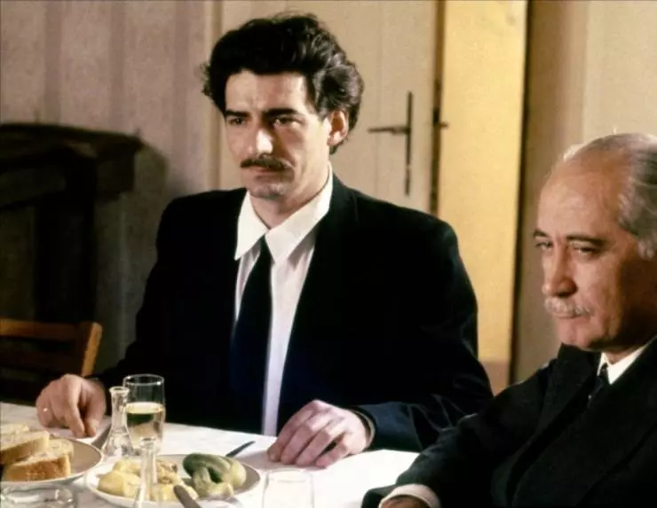 Кадр из Папа в командировке (1985) Кадр из Папа в командировке (1985)
