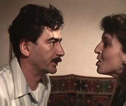 Кадр из Папа в командировке (1985) Кадр из Папа в командировке (1985)