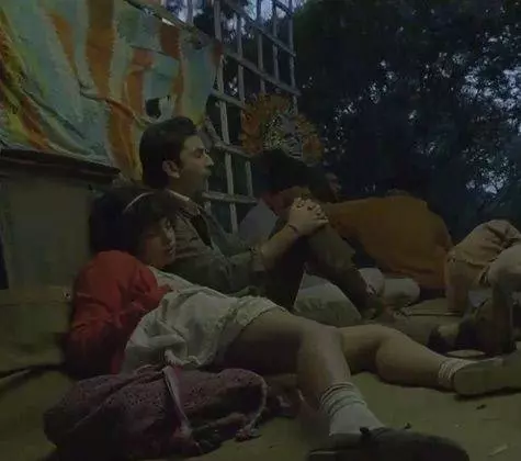 Кадр из Барфи! (2012) Кадр из Барфи! (2012)