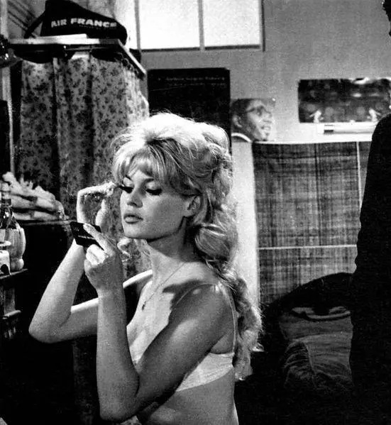 Кадр из Истина (1960) Кадр из Истина (1960)