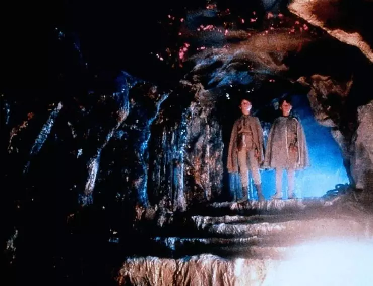 Кадр из Мио, мой Мио (1987) Кадр из Мио, мой Мио (1987)