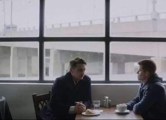 Кадр из Меня зовут Майкл (2015) Кадр из Меня зовут Майкл (2015)