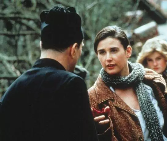 Кадр из Мы не ангелы (1989) Кадр из Мы не ангелы (1989)
