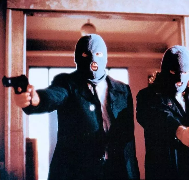 Кадр из Руки вверх, или Грабители-неудачники (1996) Кадр из Руки вверх, или Грабители-неудачники (1996)