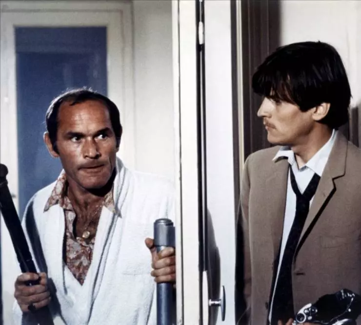 Кадр из Дзета (1969) Кадр из Дзета (1969)