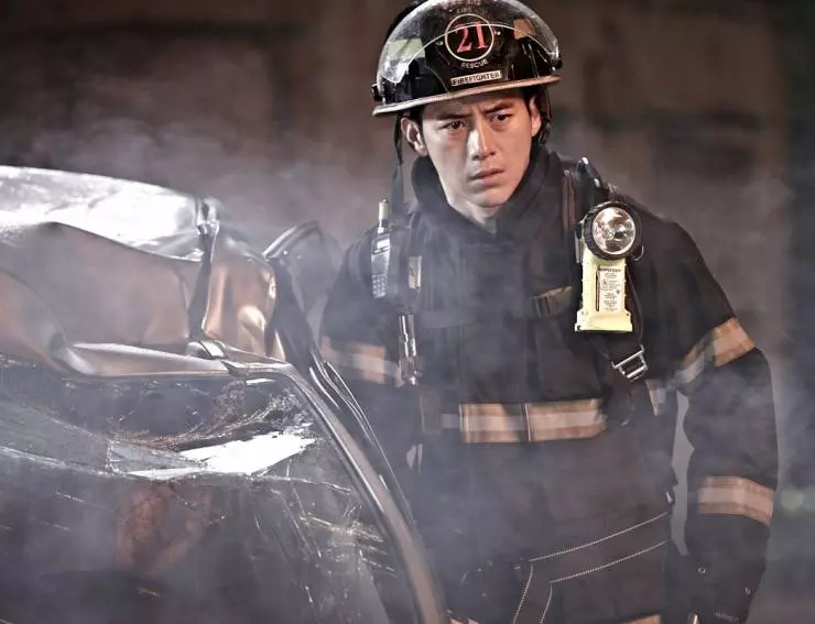 Кадр из Любовь 911 (2012) Кадр из Любовь 911 (2012)