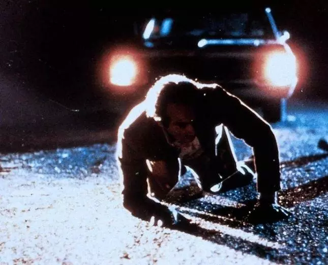 Кадр из Просто кровь (1983) Кадр из Просто кровь (1983)