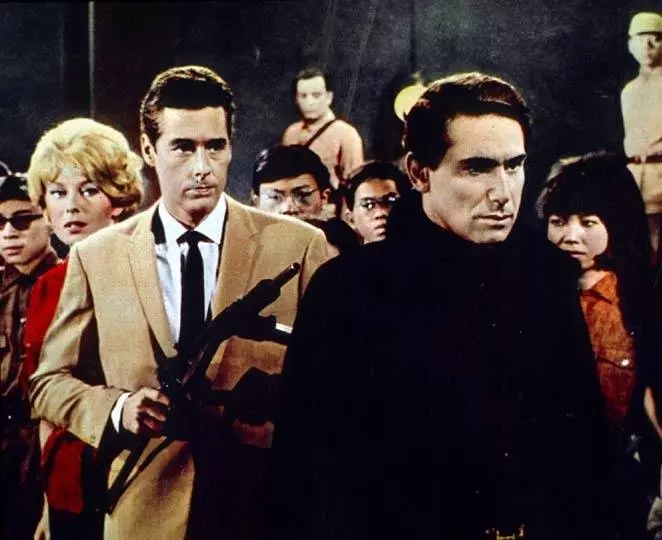 Кадр из Банк в Бангкоке (1964) Кадр из Банк в Бангкоке (1964)