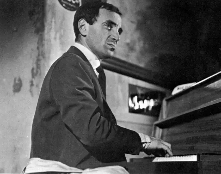Кадр из Стреляйте в пианиста (1960) Кадр из Стреляйте в пианиста (1960)