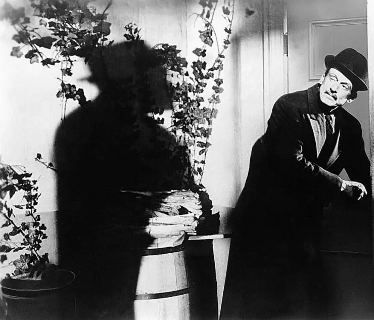 Кадр из Шерлок Холмс: Жемчужина смерти (1944) Кадр из Шерлок Холмс: Жемчужина смерти (1944)