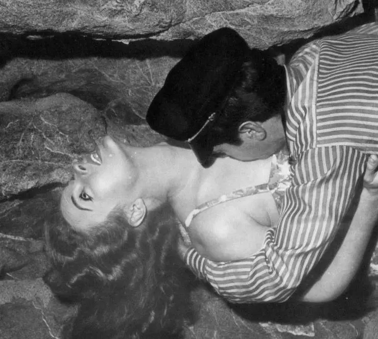Кадр из Существо из моря с привидениями (1961) Кадр из Существо из моря с привидениями (1961)