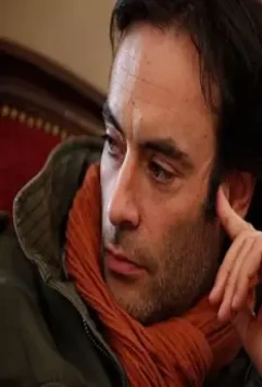 Кадр из Французские связи (2010) Кадр из Французские связи (2010)