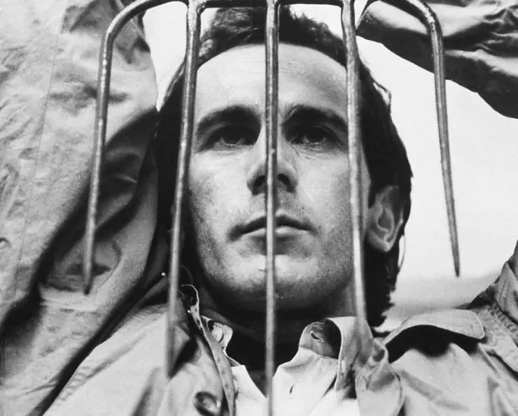 Кадр из Сингапурский Слинг (1990) Кадр из Сингапурский Слинг (1990)