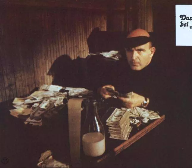 Кадр из Ограбление Бринкса (1978) Кадр из Ограбление Бринкса (1978)
