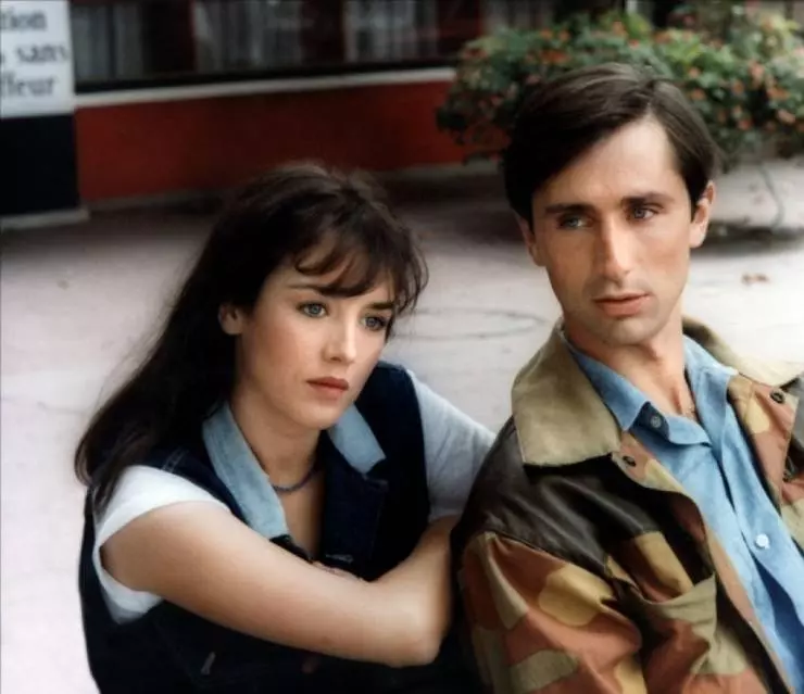 Кадр из Клара и симпатяги (1981) Кадр из Клара и симпатяги (1981)