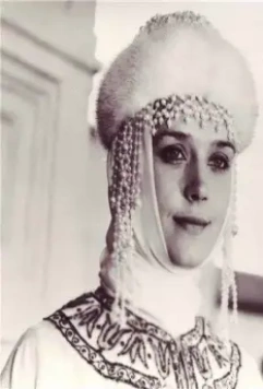 Кадр из Осенние колокола (1978) Кадр из Осенние колокола (1978)