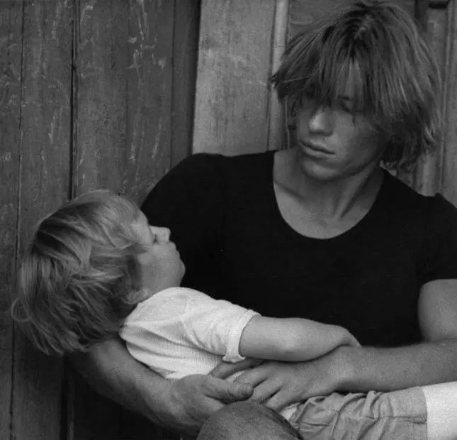 Кадр из Дни затмения (1988) Кадр из Дни затмения (1988)