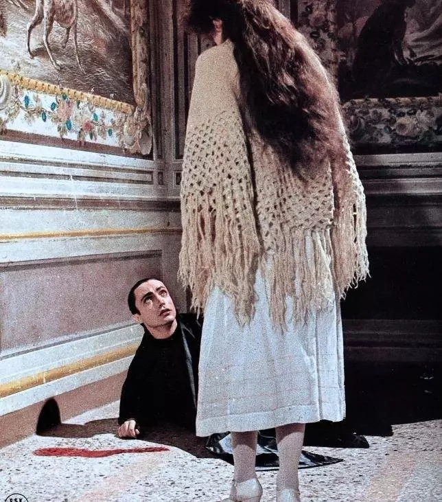 Кадр из Кровь для Дракулы (1974) Кадр из Кровь для Дракулы (1974)