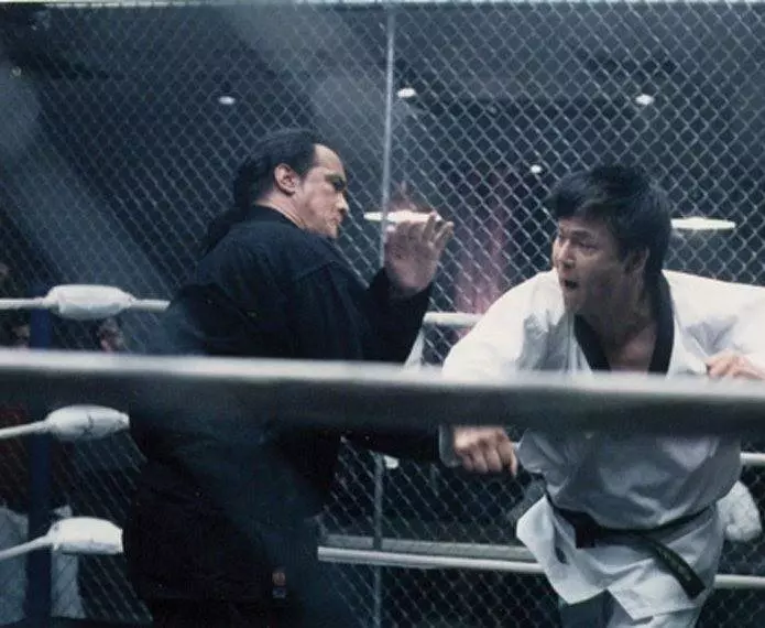 Кадр из Король клетки (2004) Кадр из Король клетки (2004)