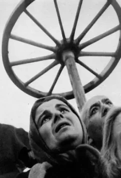 Кадр из Страсти Жанны д`Арк (1928) Кадр из Страсти Жанны д`Арк (1928)