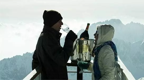 Кадр из Роман для мужчин (2010) Кадр из Роман для мужчин (2010)