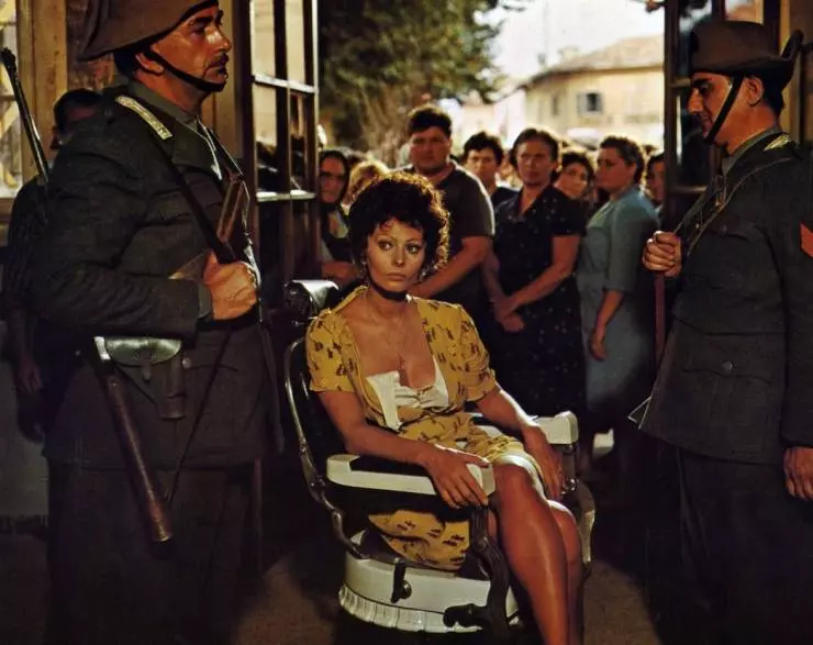 Кадр из Подсолнухи (1970) Кадр из Подсолнухи (1970)