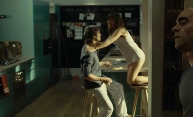 Кадр из Крепкий сон (2011) Кадр из Крепкий сон (2011)