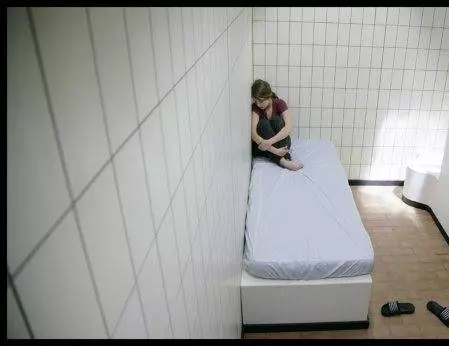 Кадр из Бо (2010) Кадр из Бо (2010)