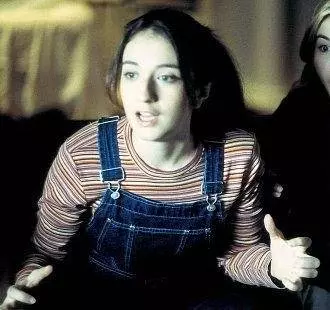 Кадр из Счастливая девочка (2001) Кадр из Счастливая девочка (2001)