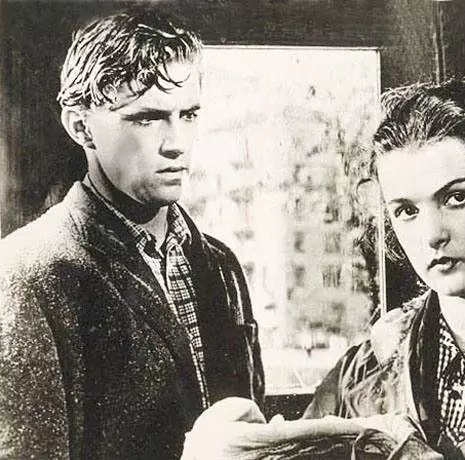 Кадр из Человек родился (1956) Кадр из Человек родился (1956)