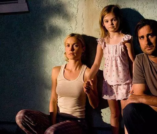 Кадр из Генри Пул уже здесь (2008) Кадр из Генри Пул уже здесь (2008)
